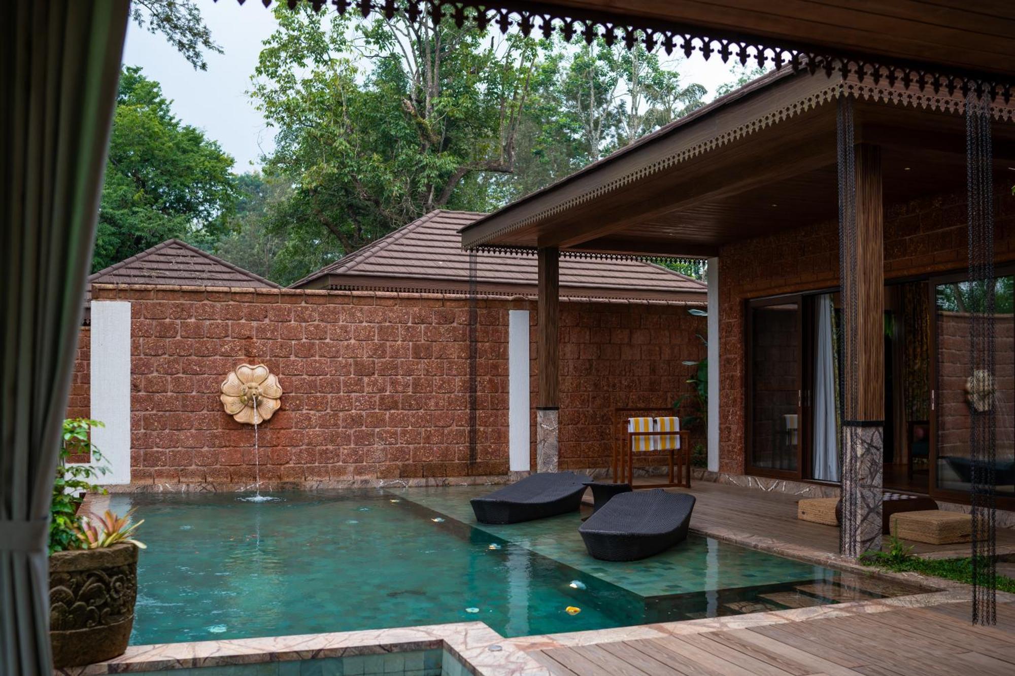 Timbertales Luxury Resort Coorg Madikeri Luaran gambar