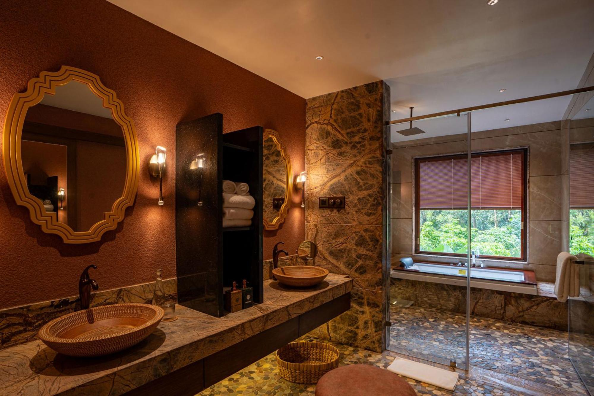 Timbertales Luxury Resort Coorg Madikeri Luaran gambar